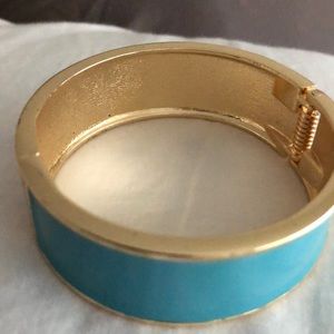 Cream and turquoise vintage enamel bracelet